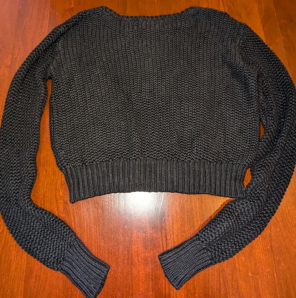 Brandy Melville cropped black sweater, one size - Picture 5 of 9
